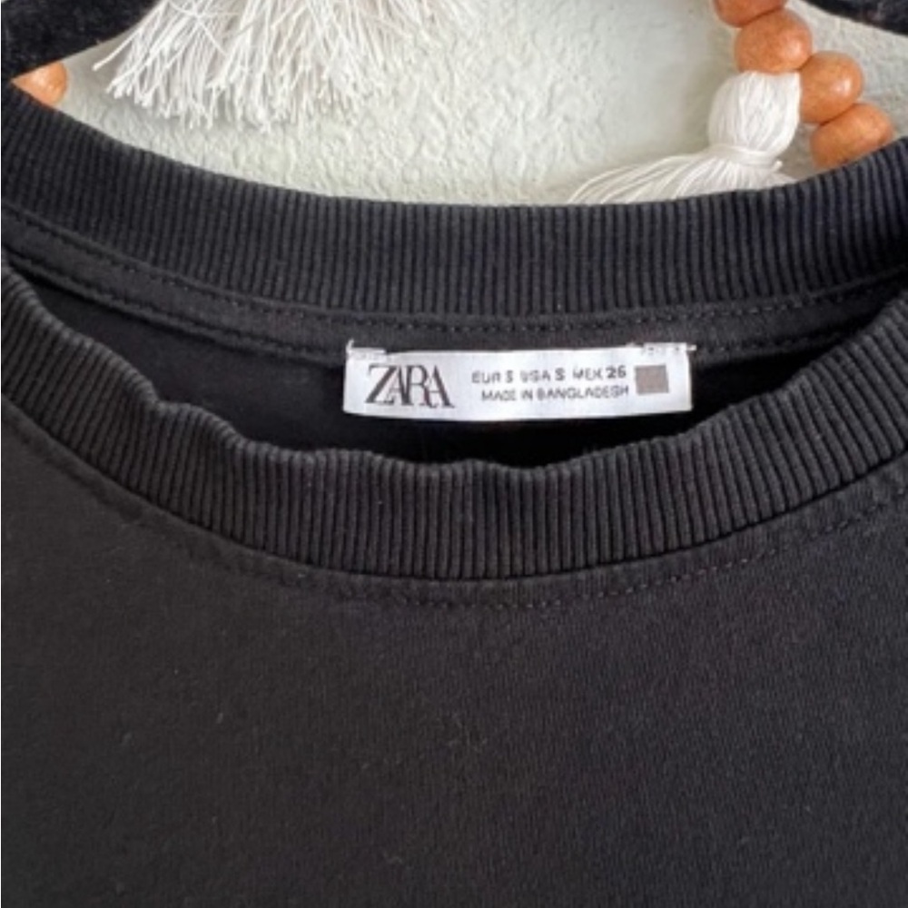 Women's Black Boxy Crew Tee by Zara - Picture 3 of 3